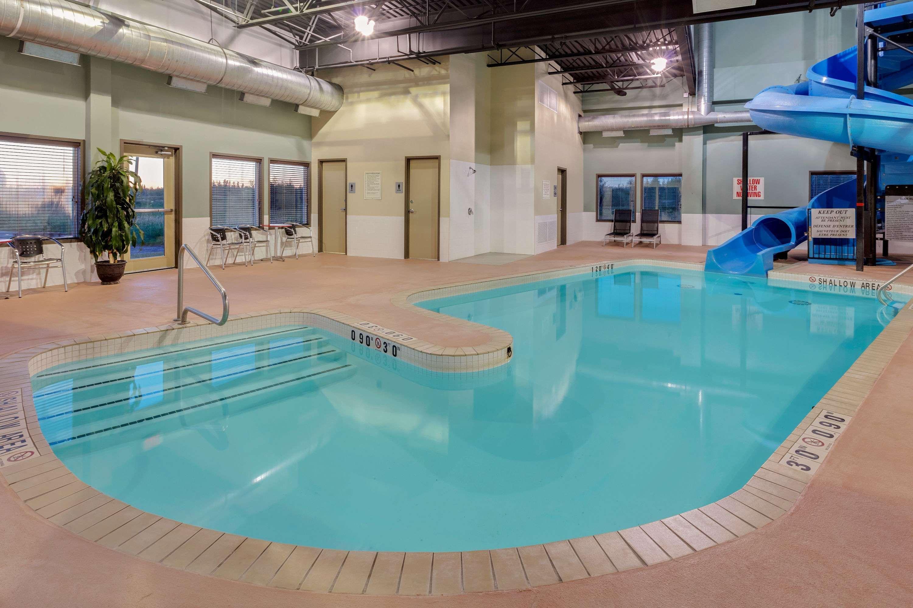 Hotel Super 8 By Wyndham Kapuskasing Zewnętrze zdjęcie