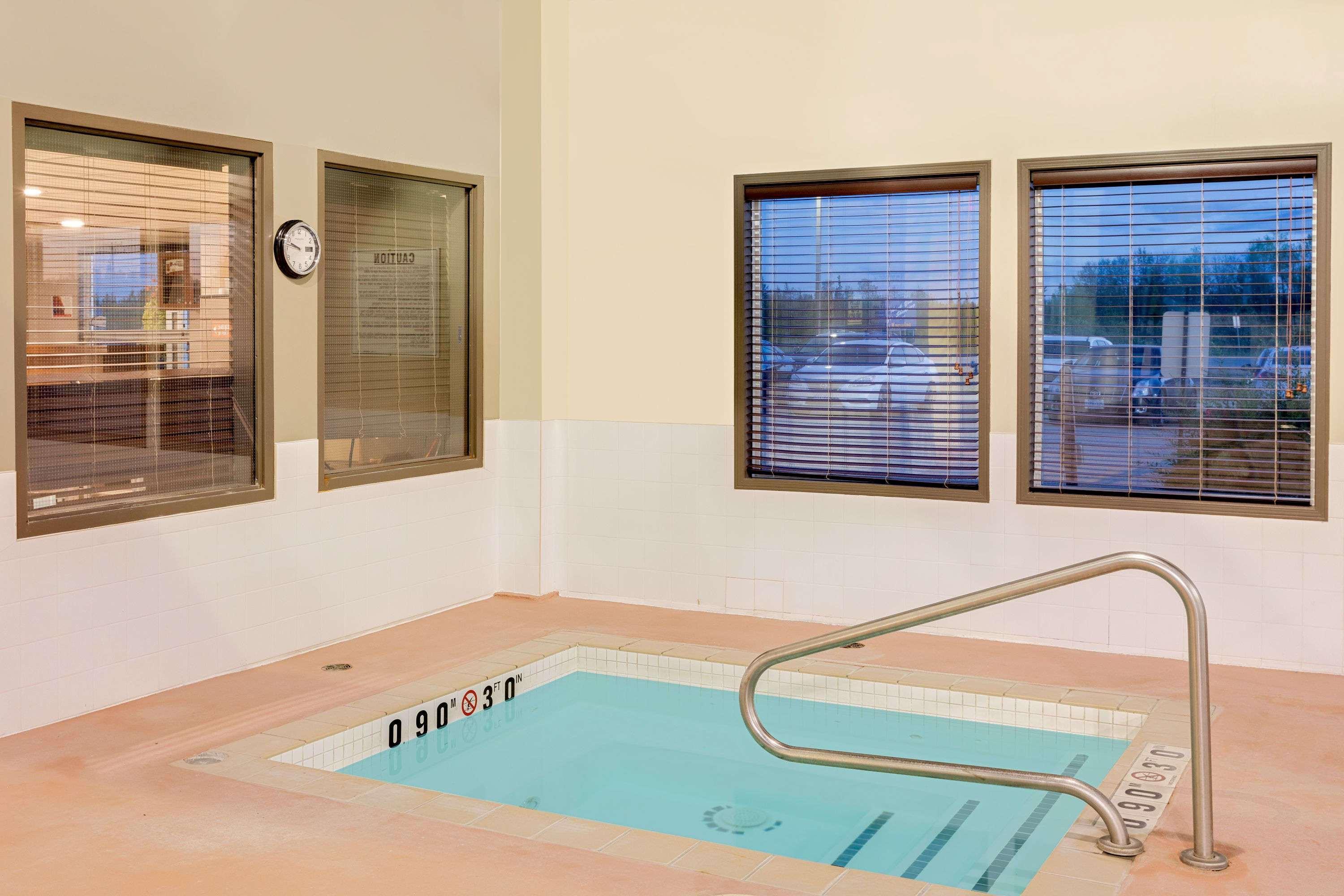 Hotel Super 8 By Wyndham Kapuskasing Zewnętrze zdjęcie