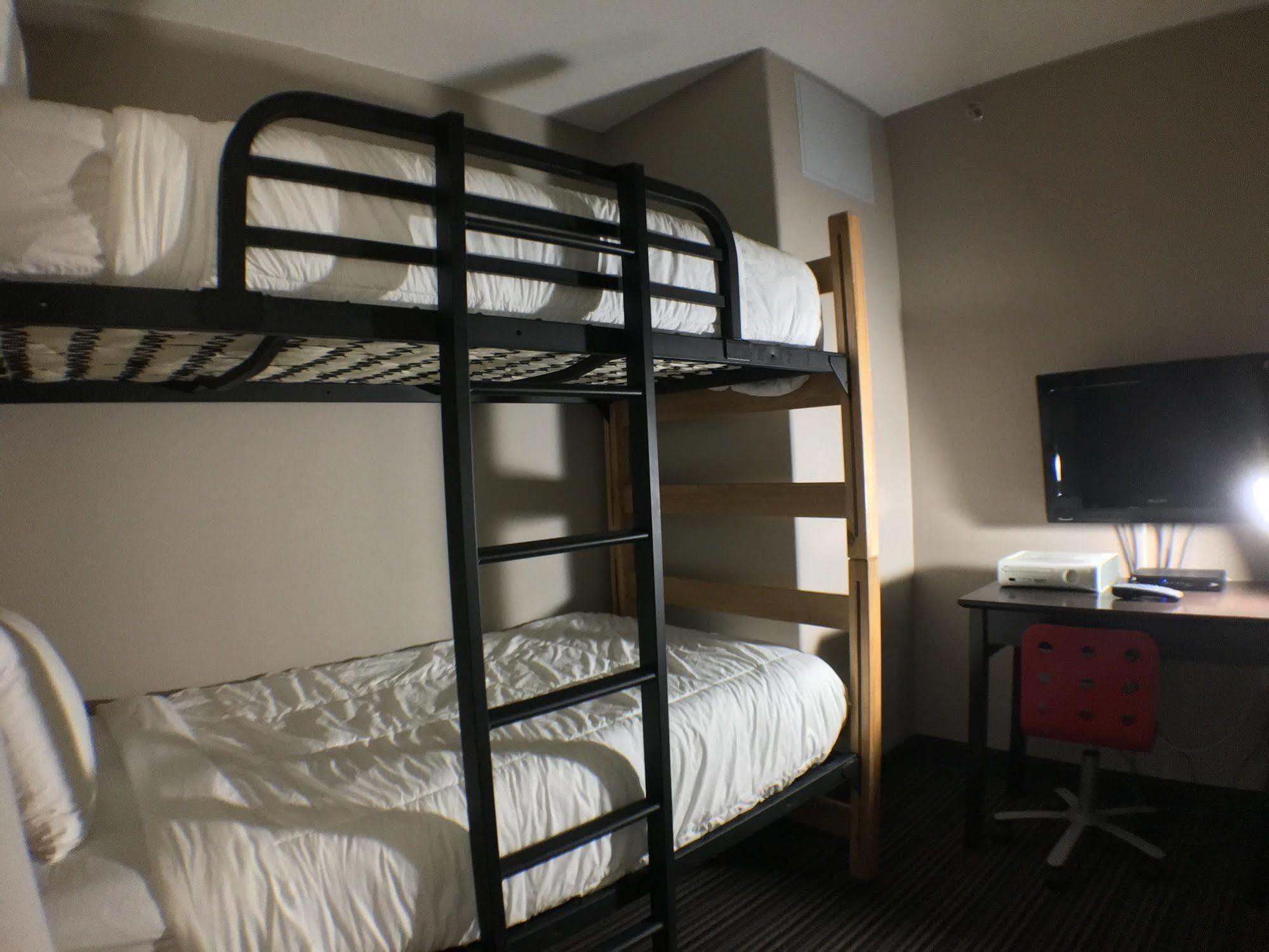 Hotel Super 8 By Wyndham Kapuskasing Zewnętrze zdjęcie